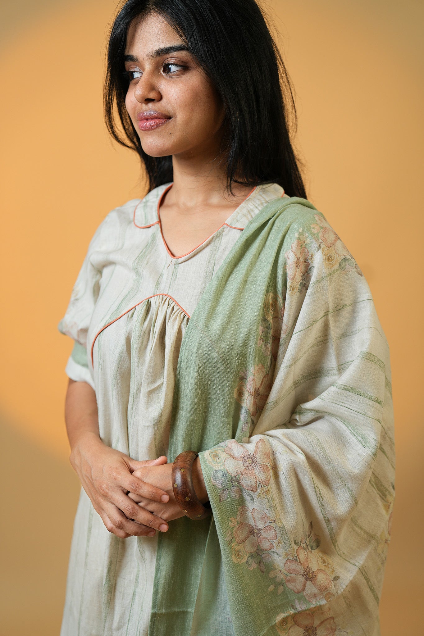 Subtle Frame Kurta Set