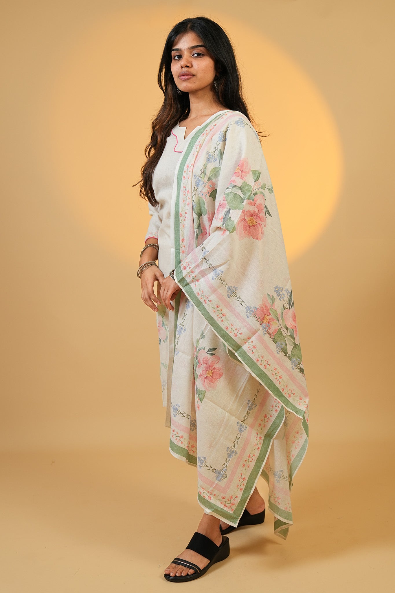 Soft Line Straight Kurta Set