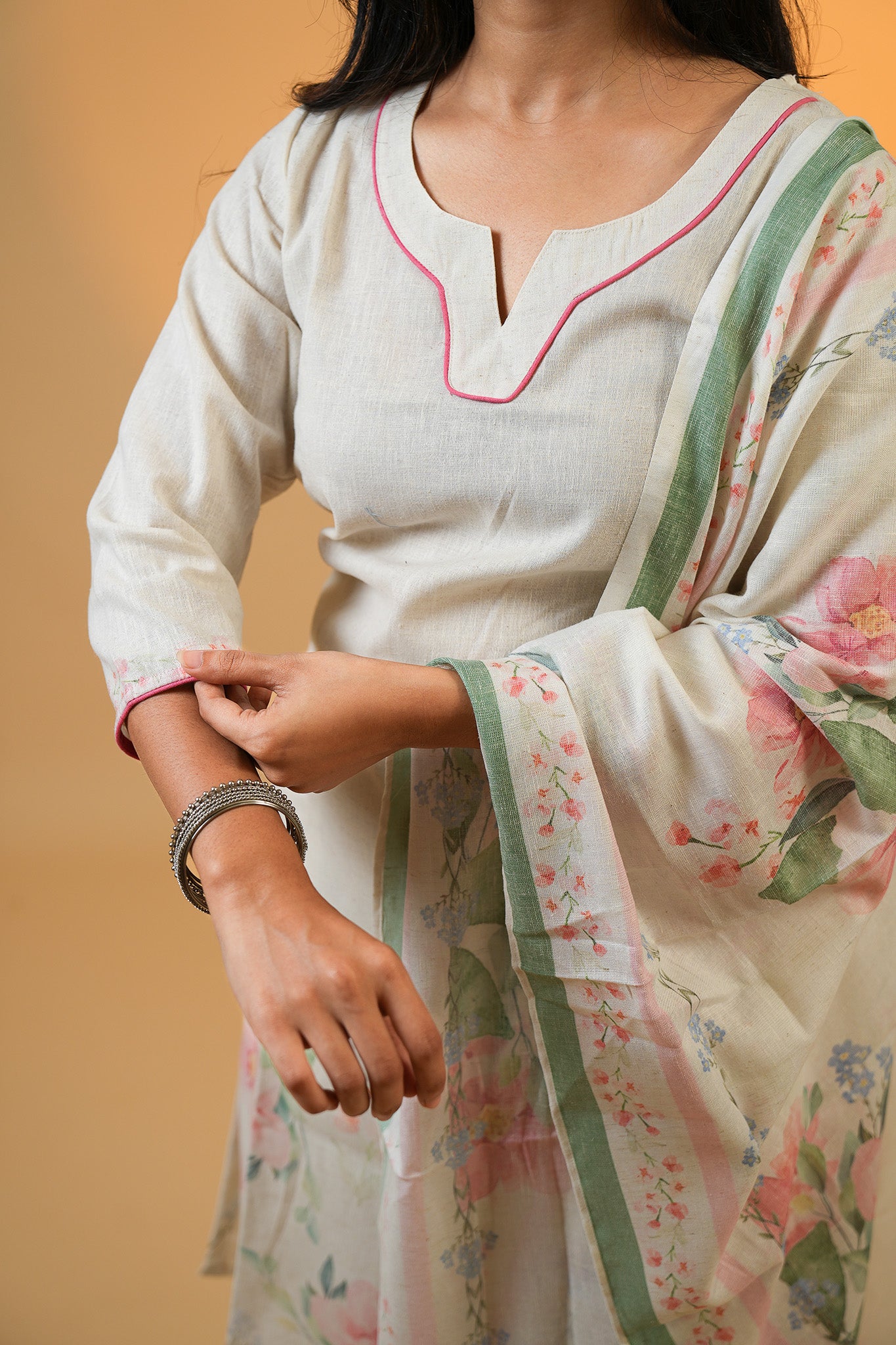 Soft Line Straight Kurta Set