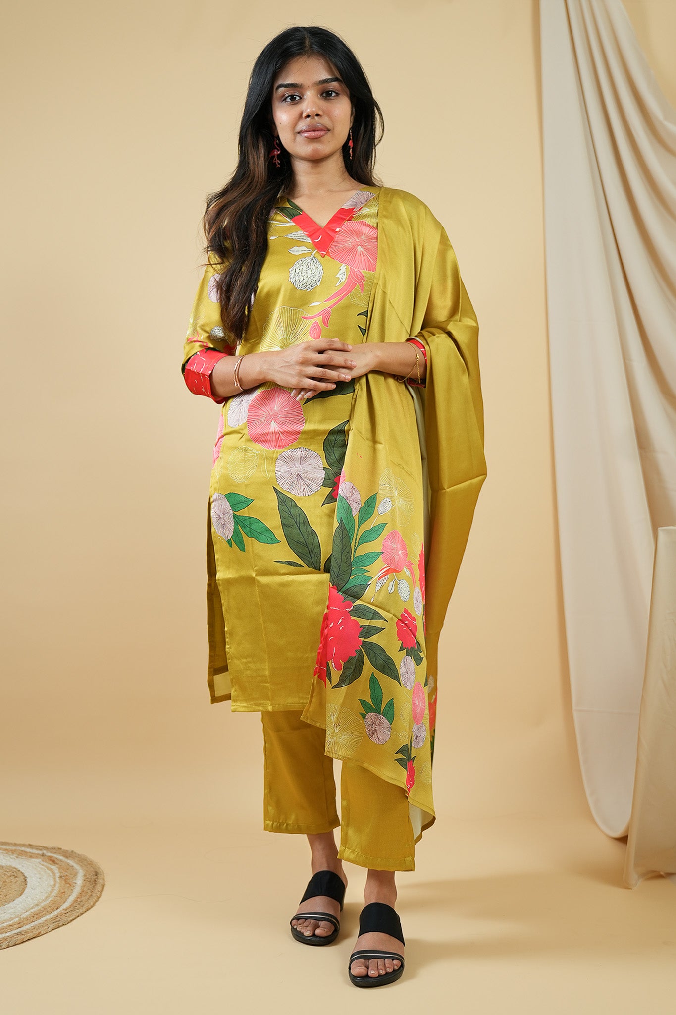 Floral Panelled Straight Kurta Set