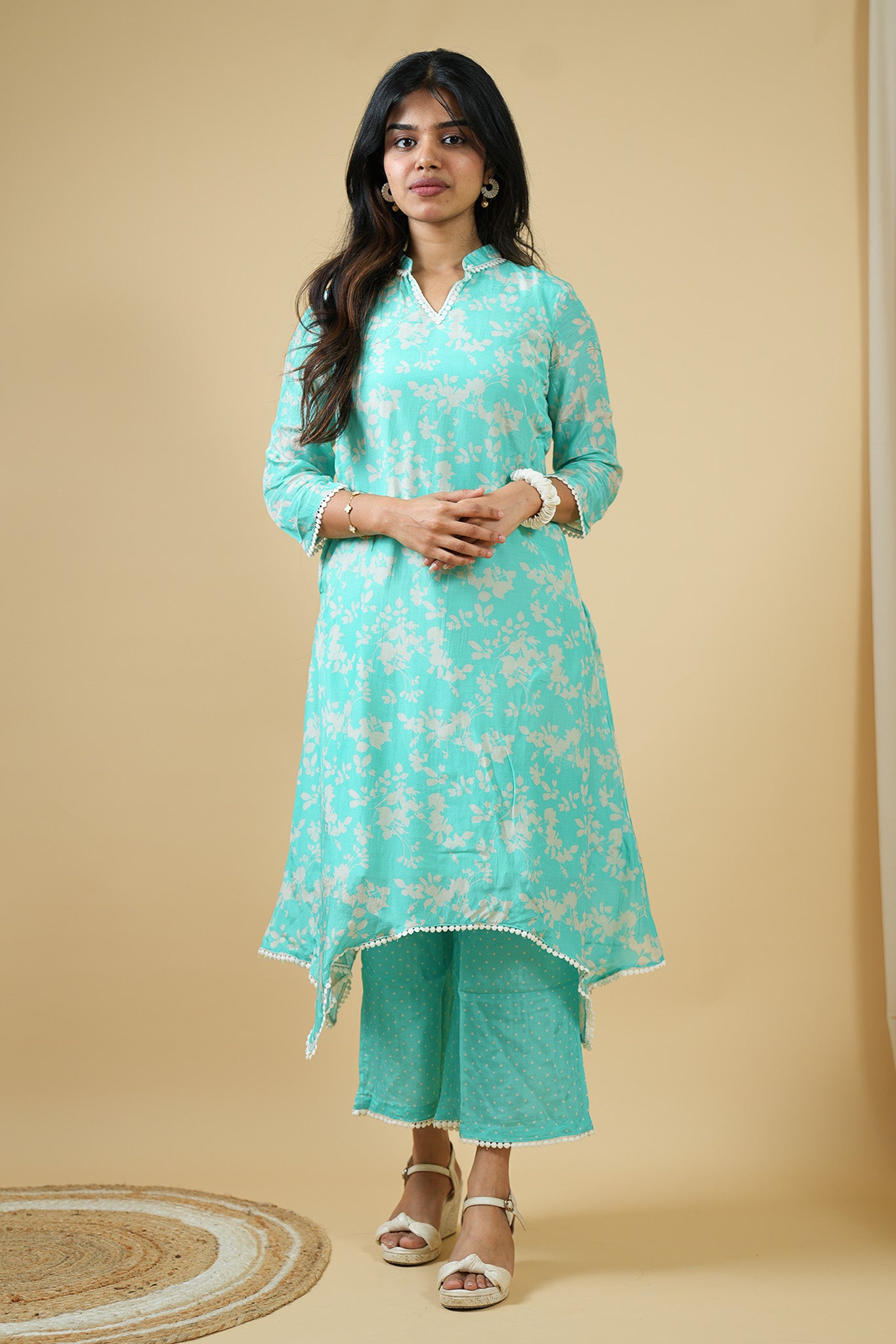 Muted Contrast Layered Kurta Set