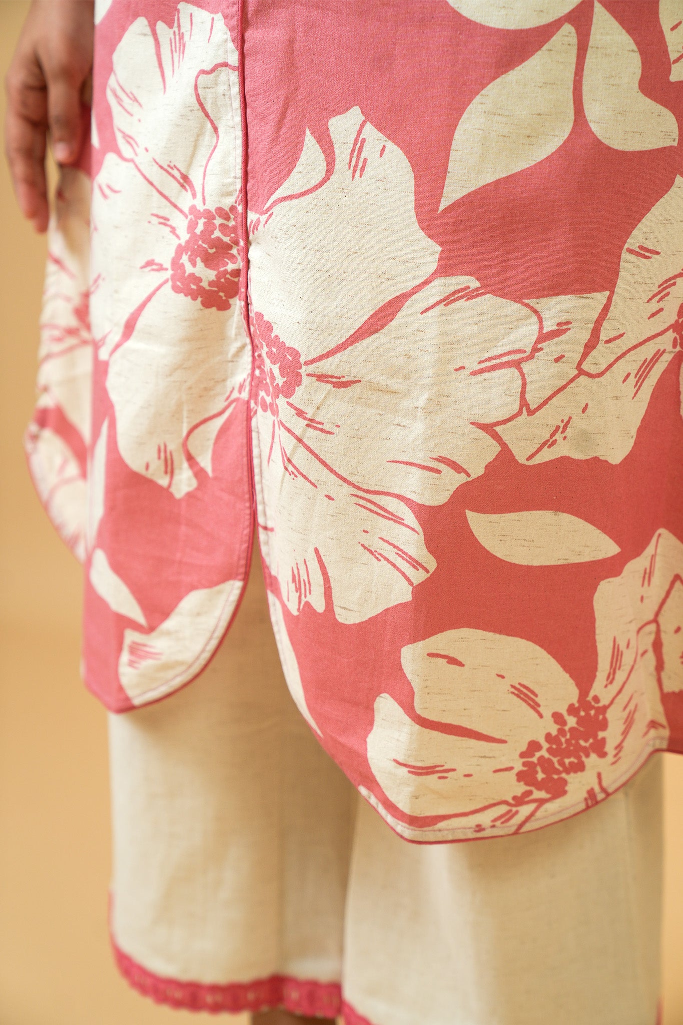Petal Contour Kurta Set